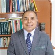 Profesor de Derecho areas de Constitucional, Civil y Familia